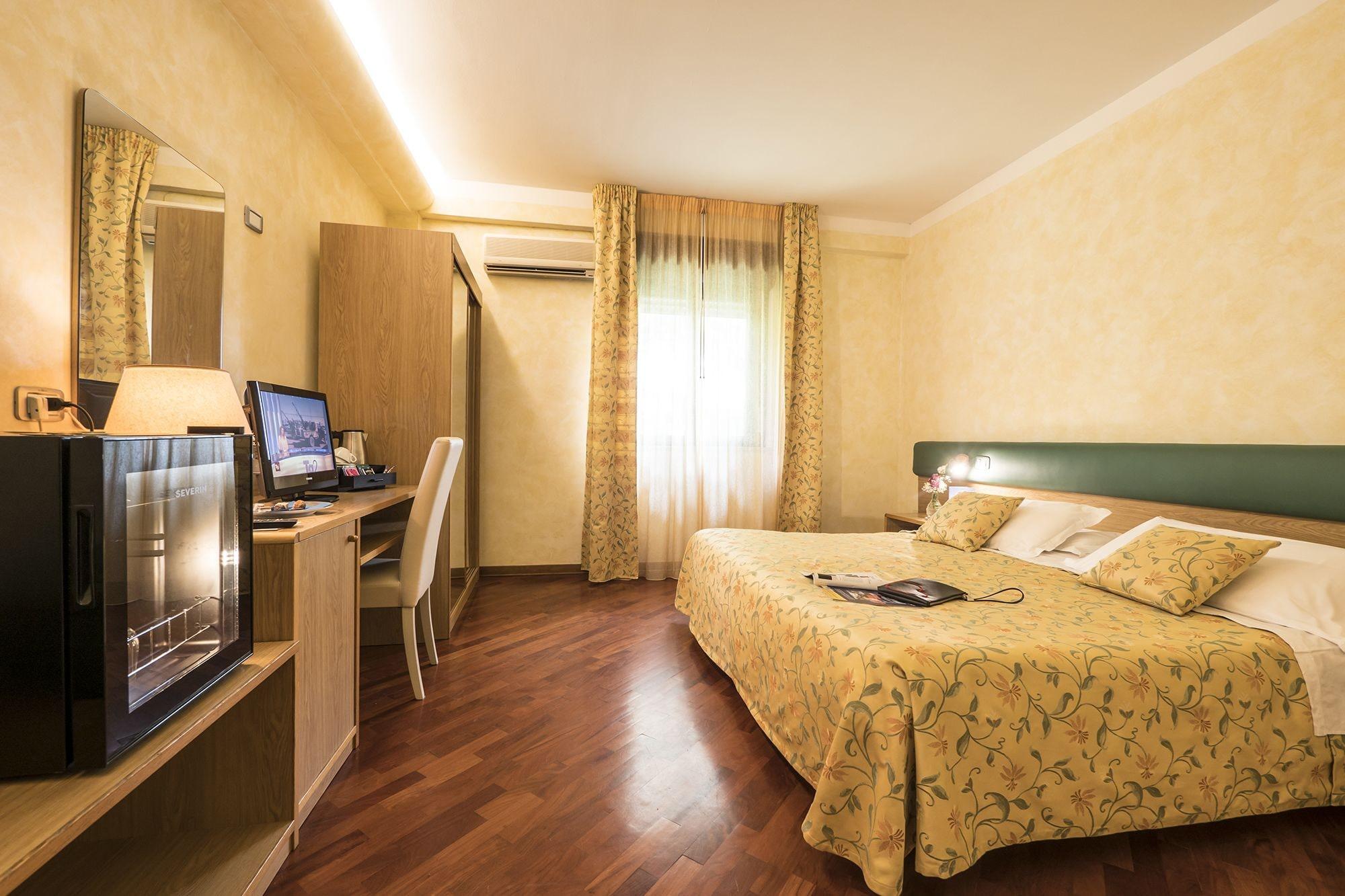 Hotel Vega Perugia Kültér fotó