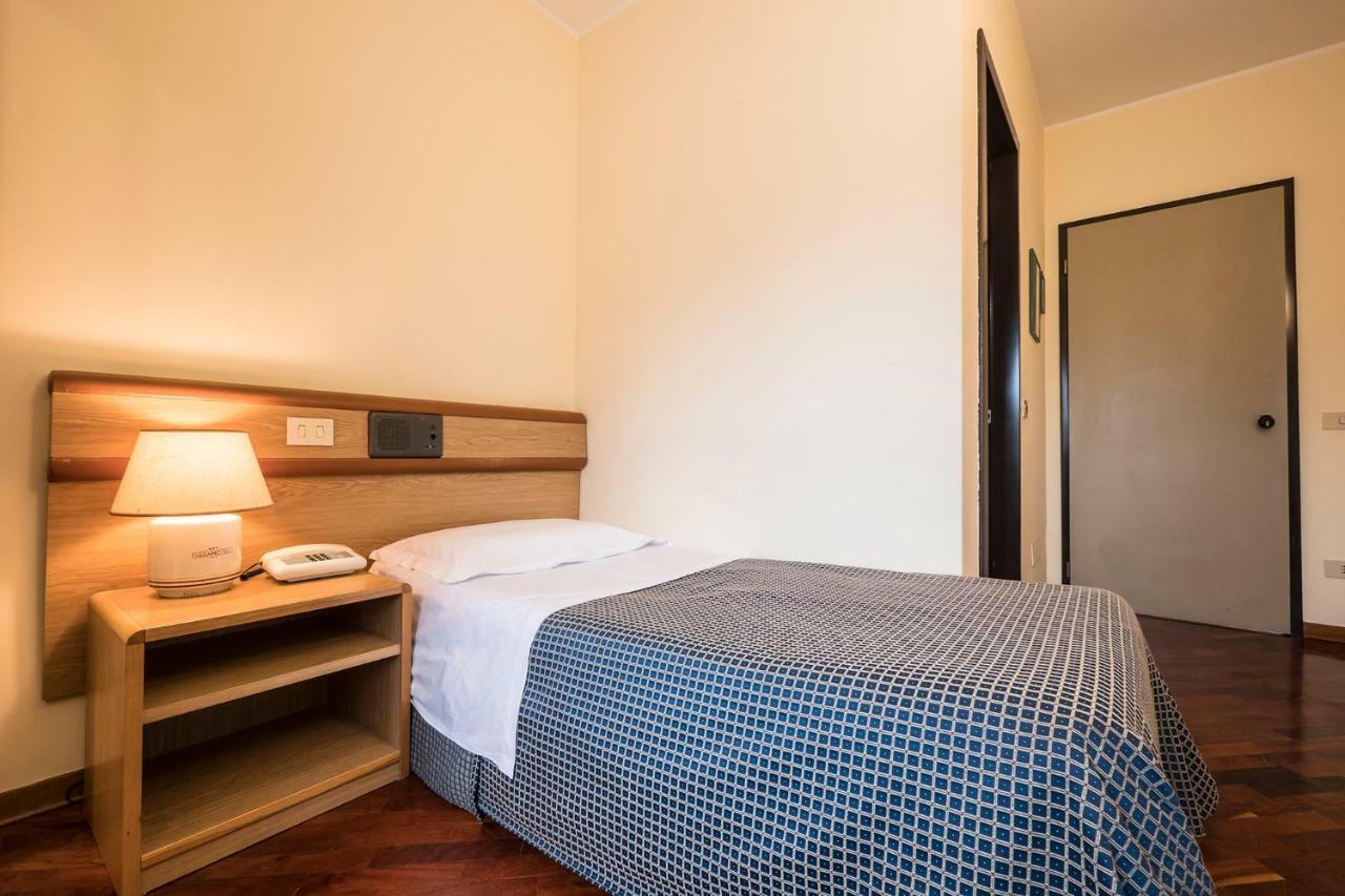 Hotel Vega Perugia Kültér fotó