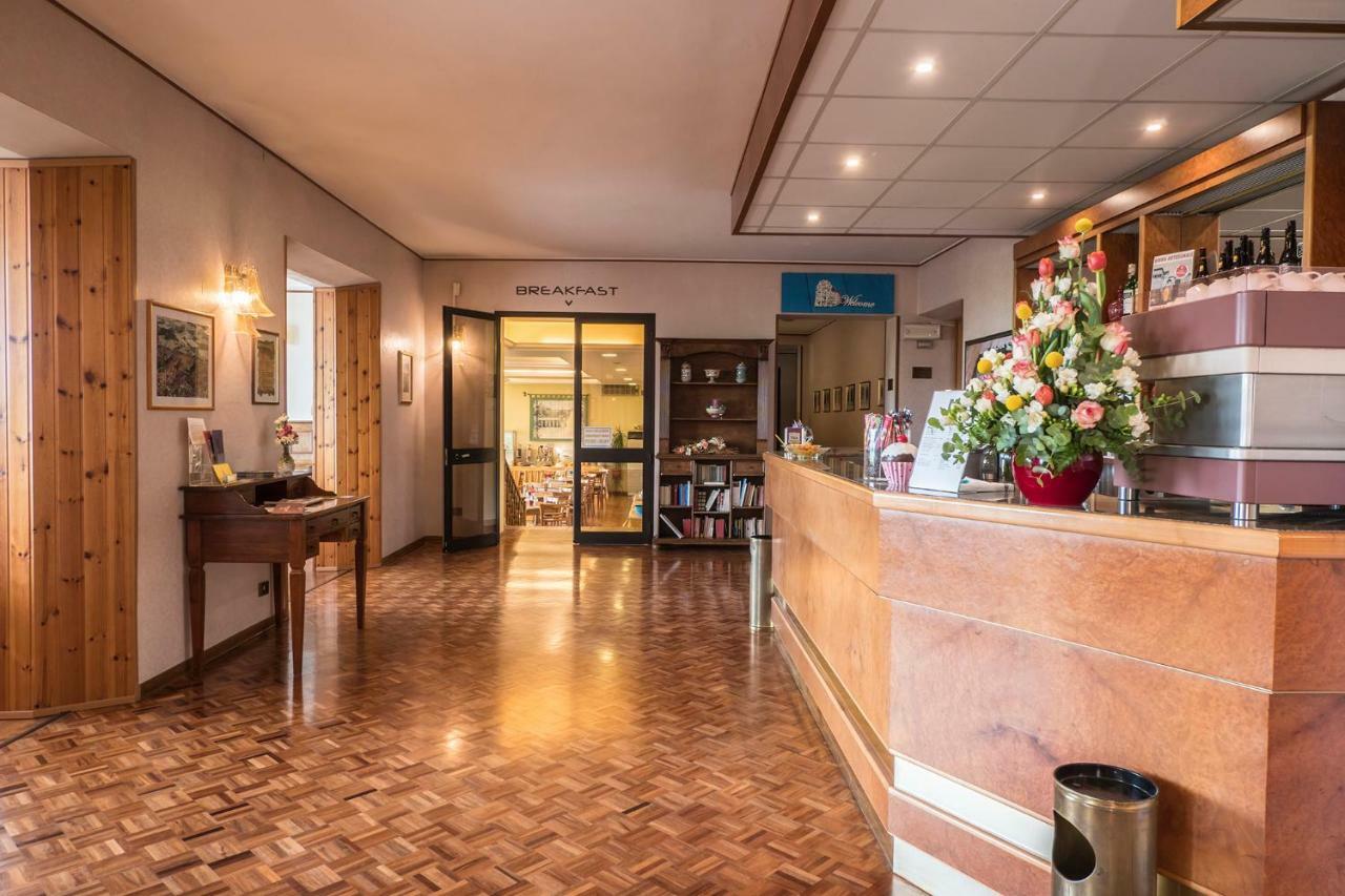Hotel Vega Perugia Kültér fotó