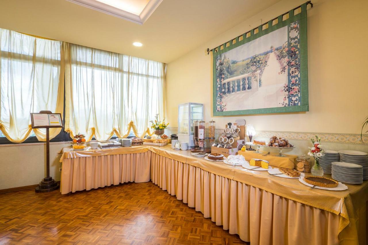 Hotel Vega Perugia Kültér fotó
